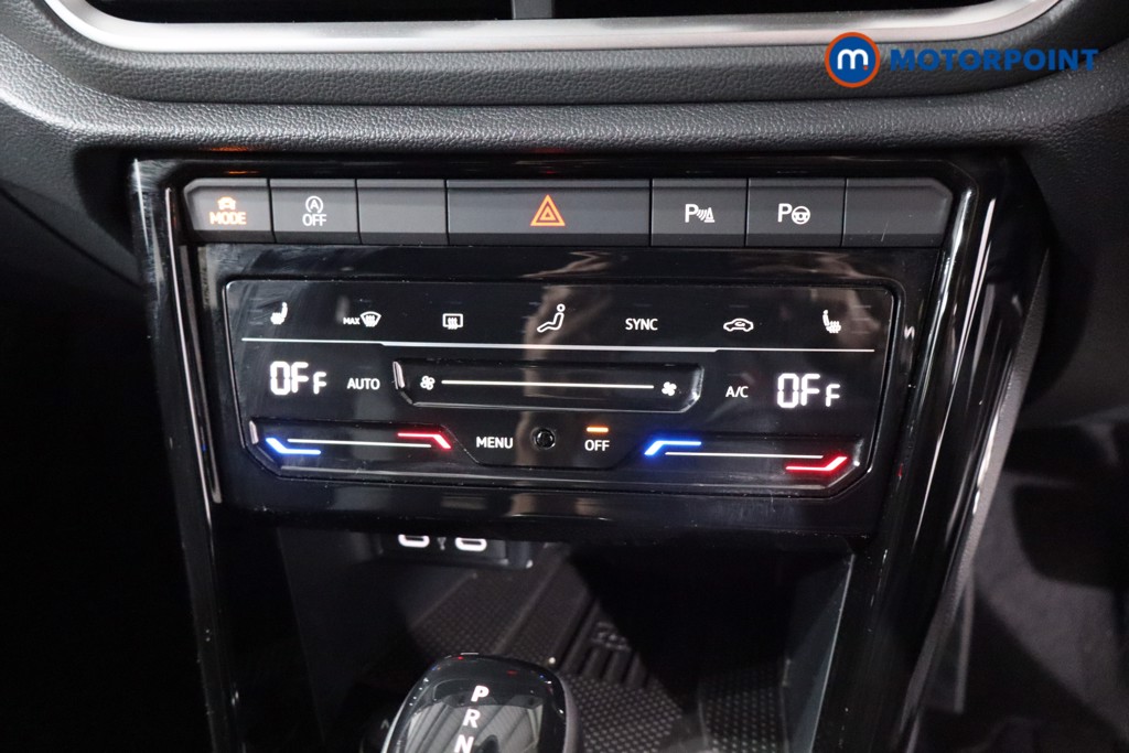 Volkswagen T-Roc R-Line Automatic Petrol SUV - Stock Number (1556243) - 16th supplementary image