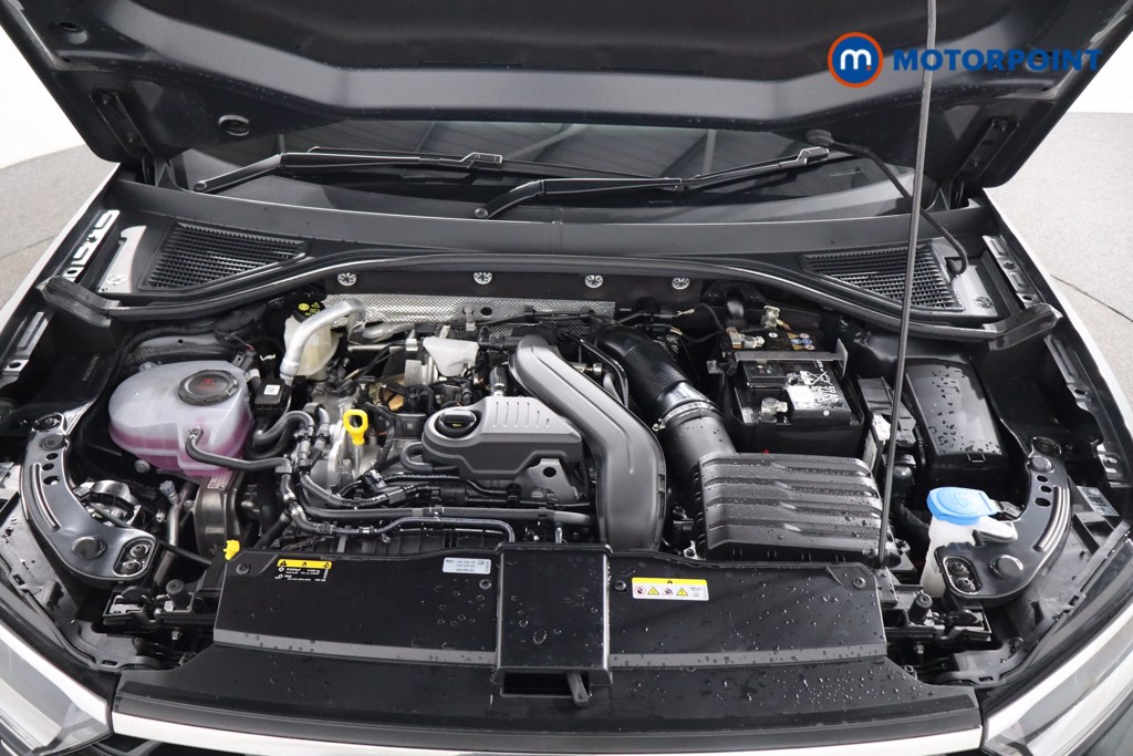 Volkswagen T-Roc R-Line Automatic Petrol SUV - Stock Number (1556243) - 25th supplementary image
