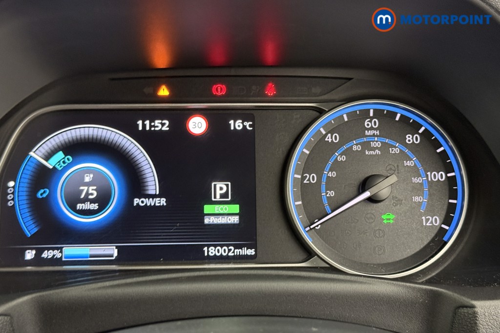 Nissan Leaf N-Connecta Automatic Electric Hatchback - Stock Number (1556376) - 5th supplementary image