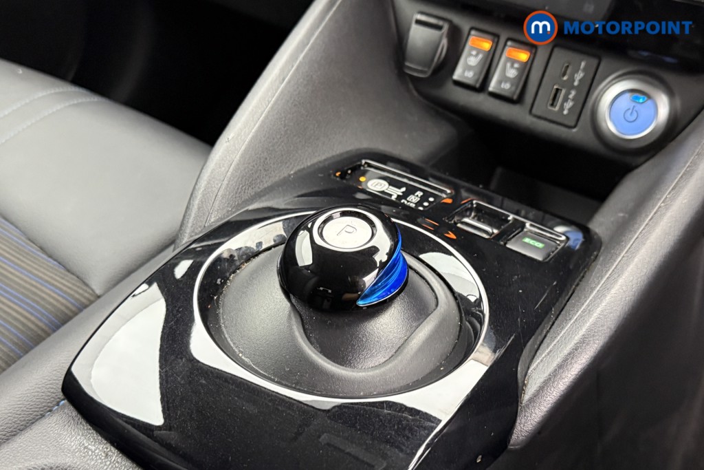 Nissan Leaf N-Connecta Automatic Electric Hatchback - Stock Number (1556376) - 12th supplementary image