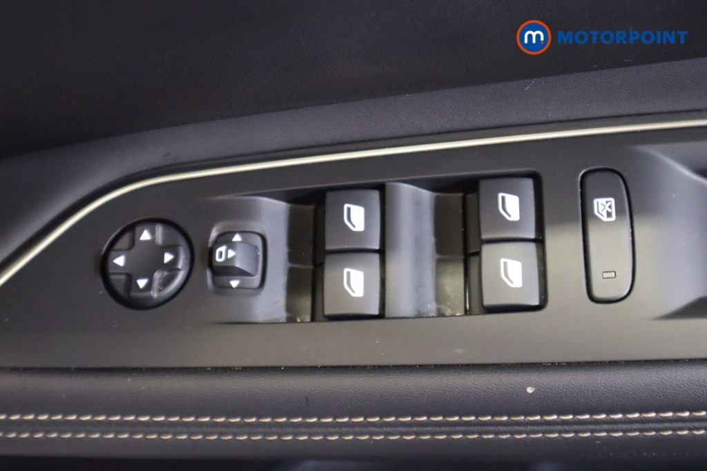 Peugeot 3008 GT Automatic Petrol SUV - Stock Number (1556457) - 13th supplementary image