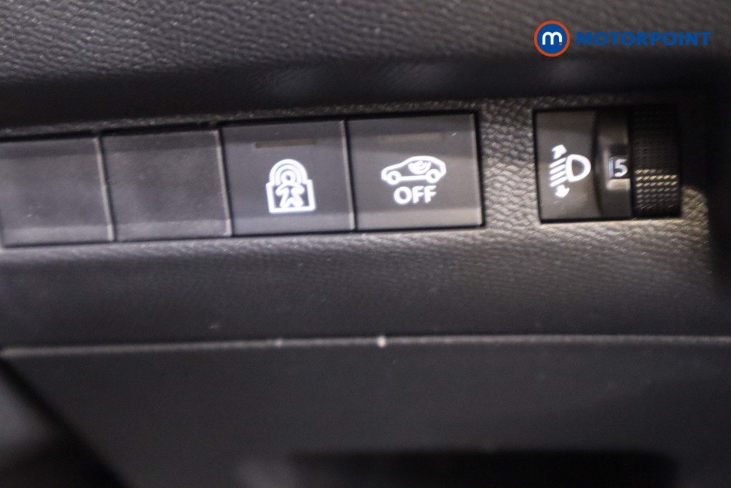 Peugeot 208 Active Manual Petrol Hatchback - Stock Number (1556720) - 14th supplementary image