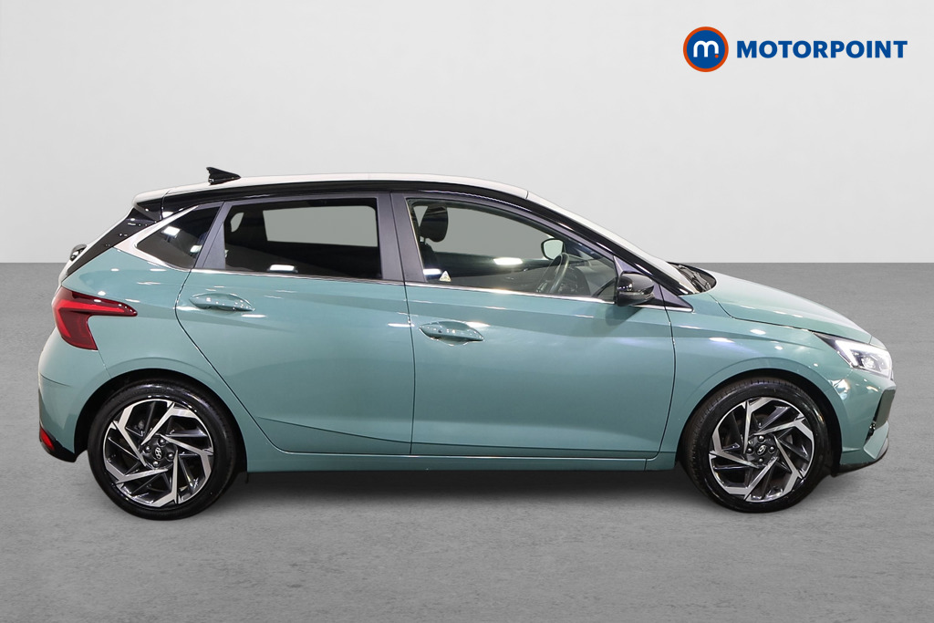 Hyundai I20 Ultimate Automatic Petrol Hatchback - Stock Number (1556724) - Drivers side