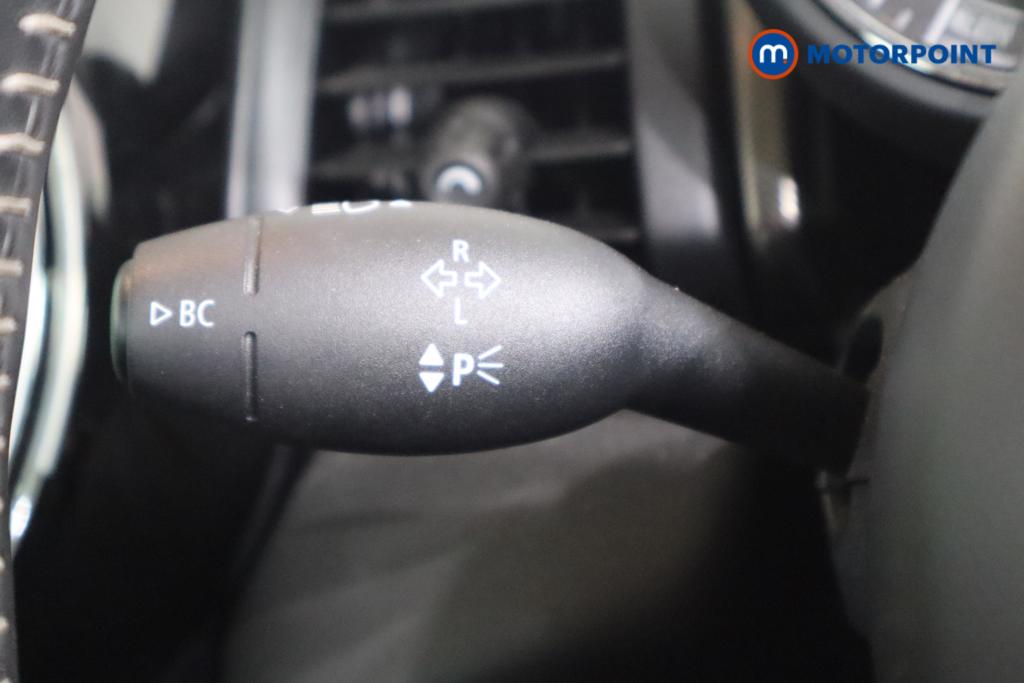 Mini Hatchback Cooper Exclusive Automatic Petrol Hatchback - Stock Number (1556858) - 12th supplementary image