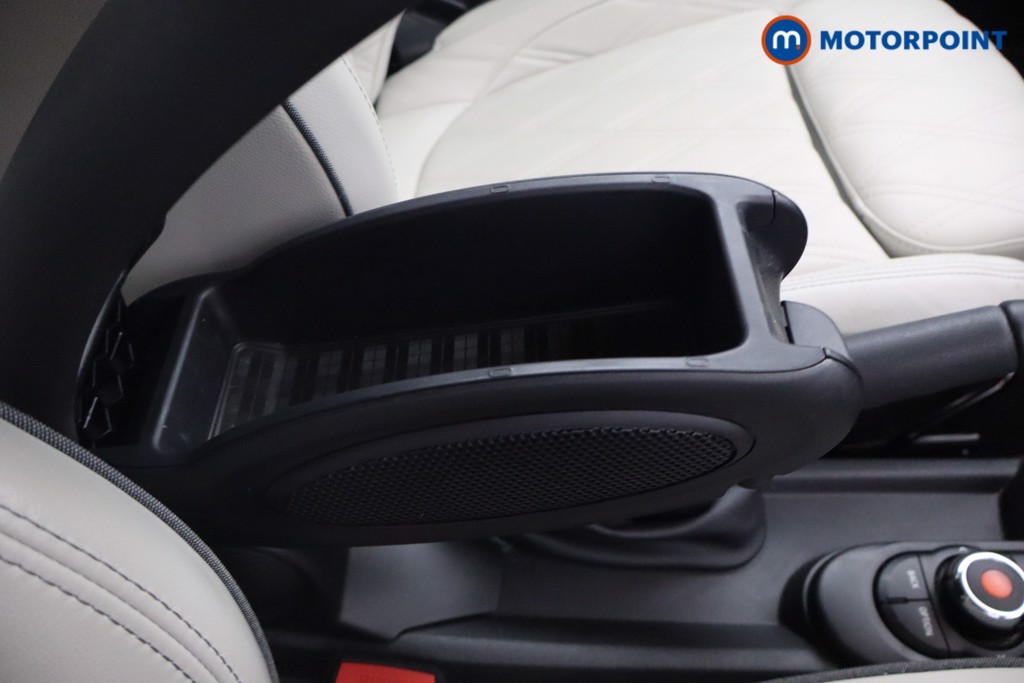 Mini Hatchback Cooper Exclusive Automatic Petrol Hatchback - Stock Number (1556860) - 8th supplementary image