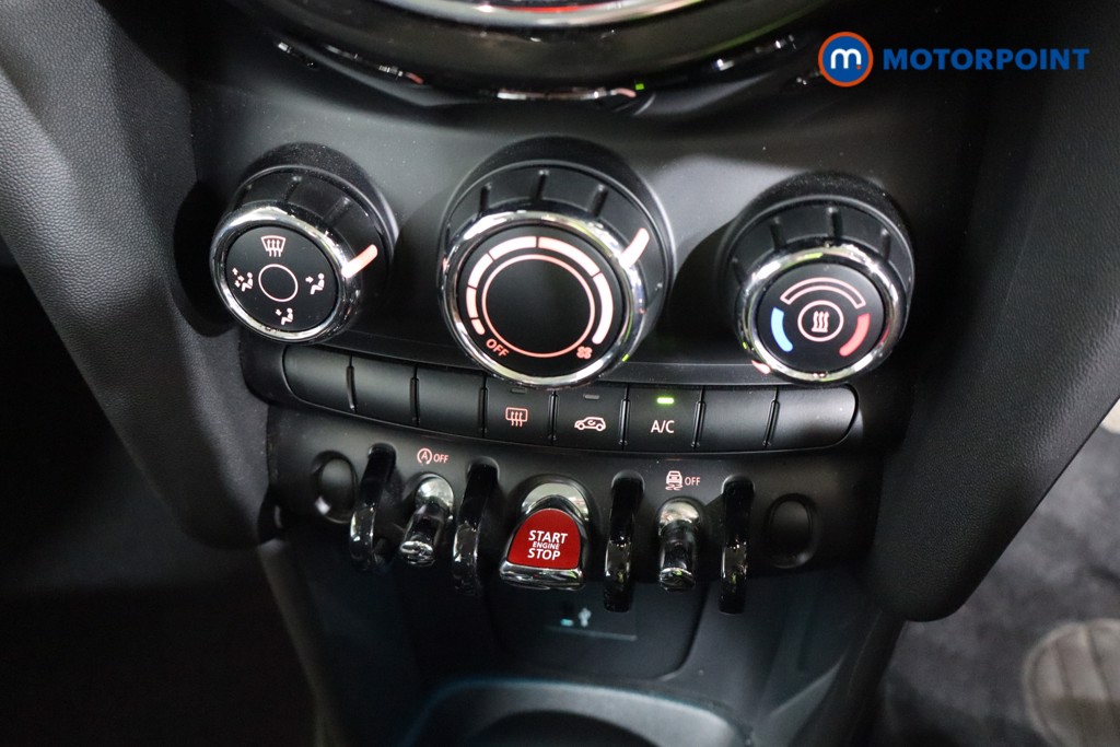 Mini Hatchback Cooper Classic Manual Petrol Hatchback - Stock Number (1556917) - 7th supplementary image
