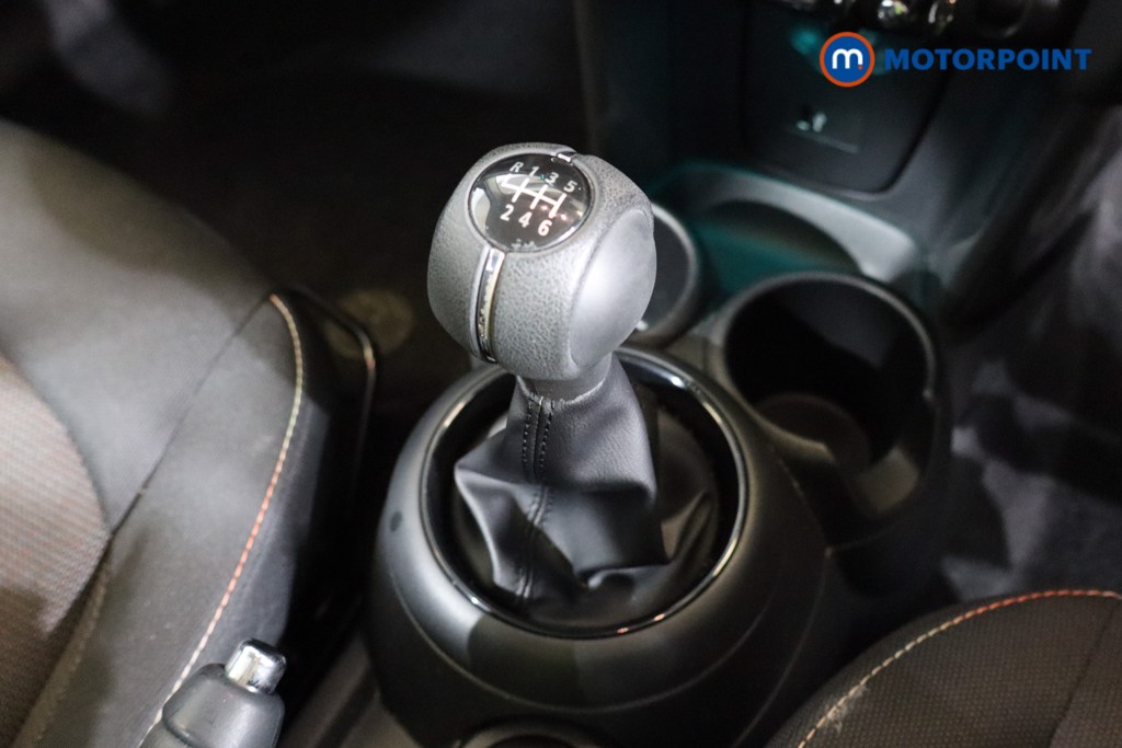 Mini Hatchback Cooper Classic Manual Petrol Hatchback - Stock Number (1556917) - 8th supplementary image