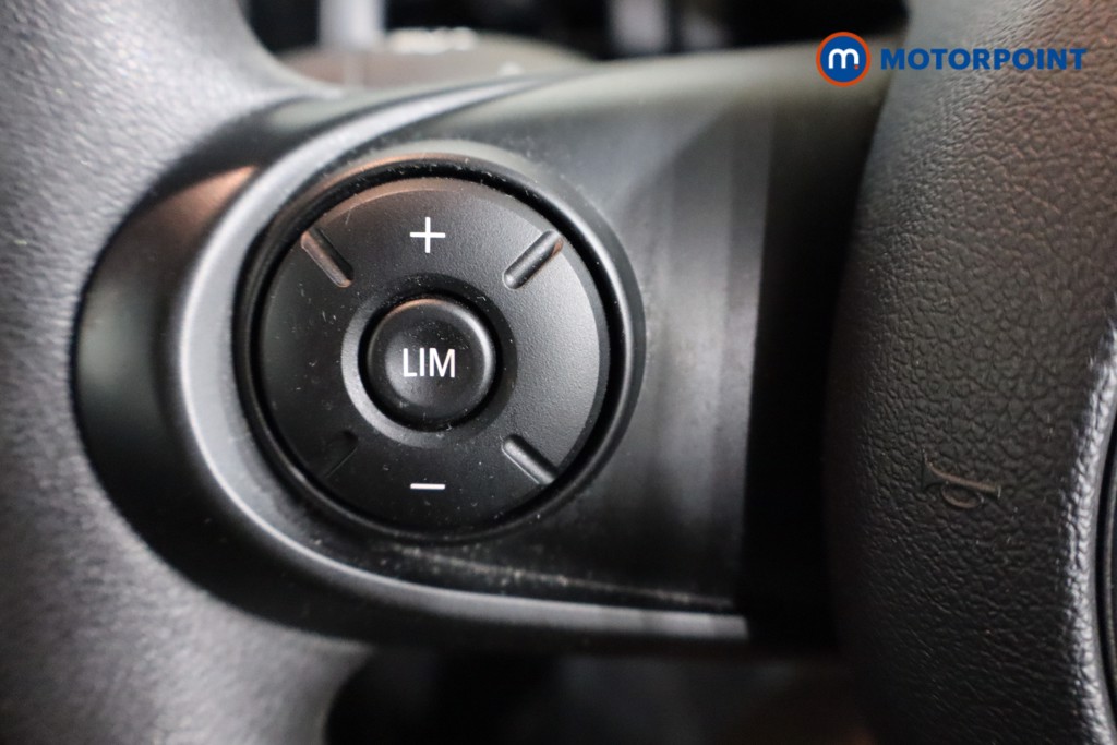 Mini Hatchback Cooper Classic Manual Petrol Hatchback - Stock Number (1556917) - 10th supplementary image