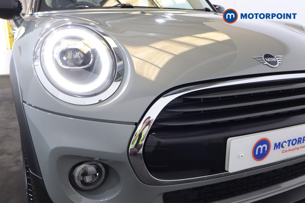 Mini Hatchback Cooper Classic Manual Petrol Hatchback - Stock Number (1556917) - 25th supplementary image
