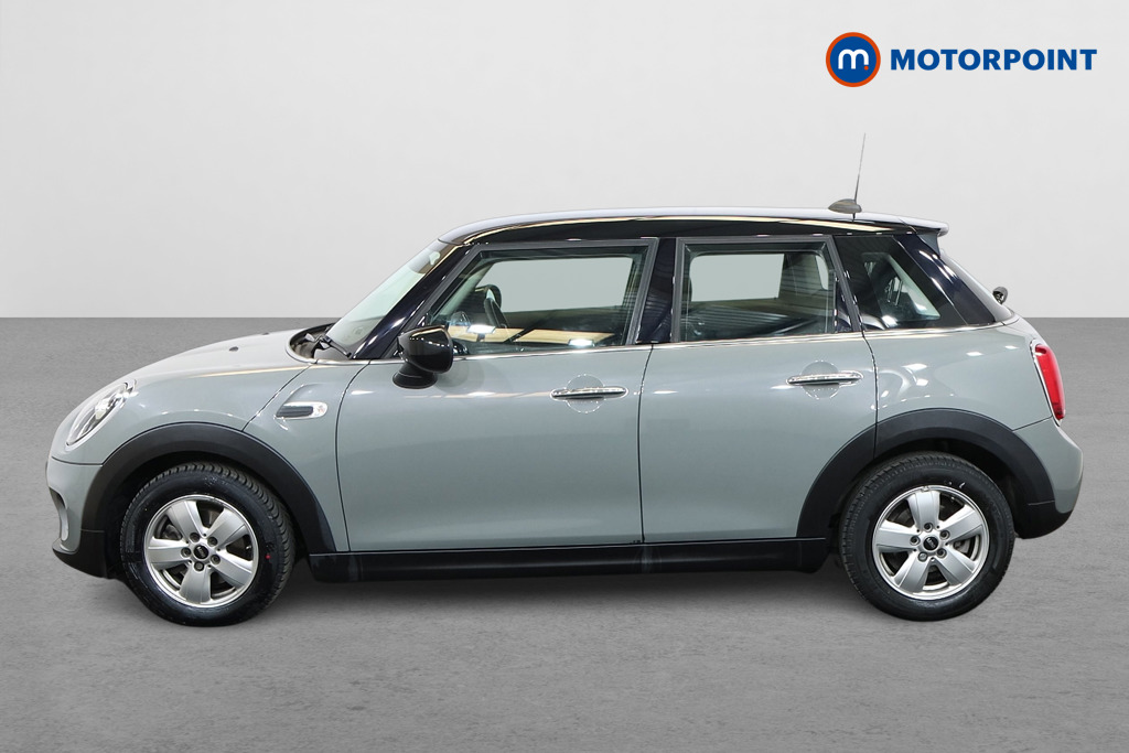 Mini Hatchback Cooper Classic Manual Petrol Hatchback - Stock Number (1556917) - Passenger side