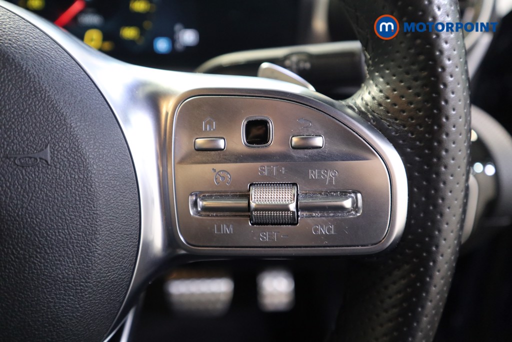 Mercedes-Benz A Class Amg Line Executive Edition Automatic Petrol Hatchback - Stock Number (1556979) - 6th supplementary image
