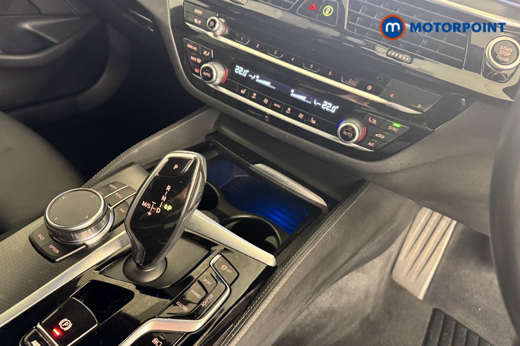 BMW 5 Series M Sport Automatic Petrol Plug-In Hybrid Estate - Stock Number (1557477) - 11th supplementary image