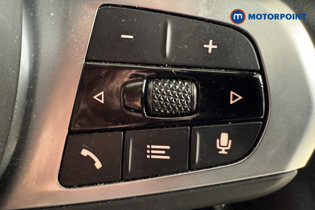BMW 5 Series M Sport Automatic Petrol Plug-In Hybrid Estate - Stock Number (1557477) - 14th supplementary image