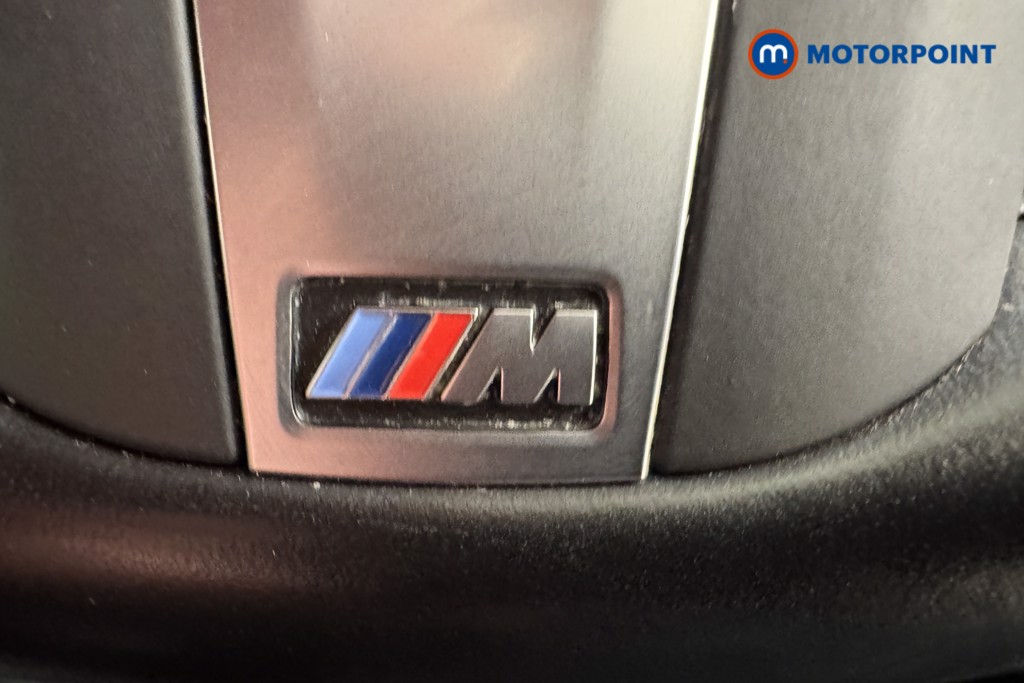 BMW 5 Series M Sport Automatic Petrol Plug-In Hybrid Estate - Stock Number (1557477) - 15th supplementary image