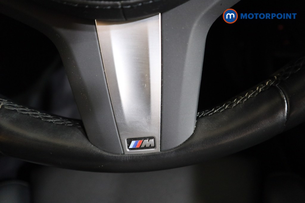 BMW 5 Series M Sport Automatic Petrol Plug-In Hybrid Estate - Stock Number (1557480) - 5th supplementary image