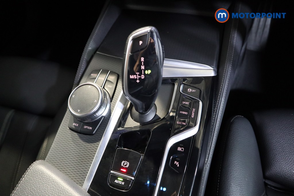 BMW 5 Series M Sport Automatic Petrol Plug-In Hybrid Estate - Stock Number (1557480) - 9th supplementary image