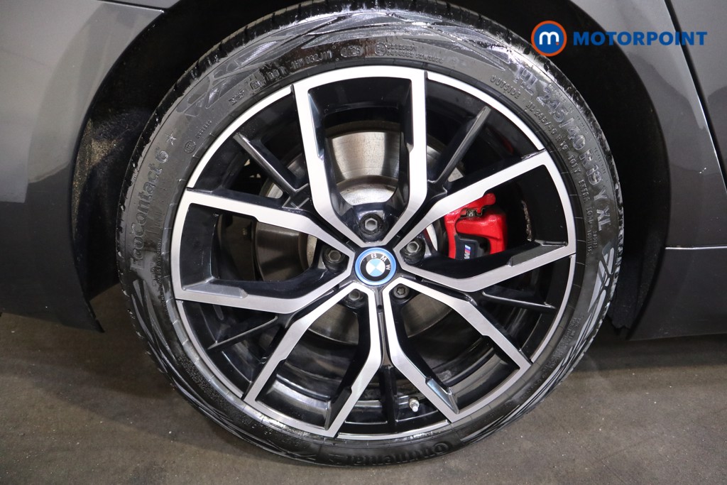 BMW 5 Series M Sport Automatic Petrol Plug-In Hybrid Estate - Stock Number (1557480) - 19th supplementary image