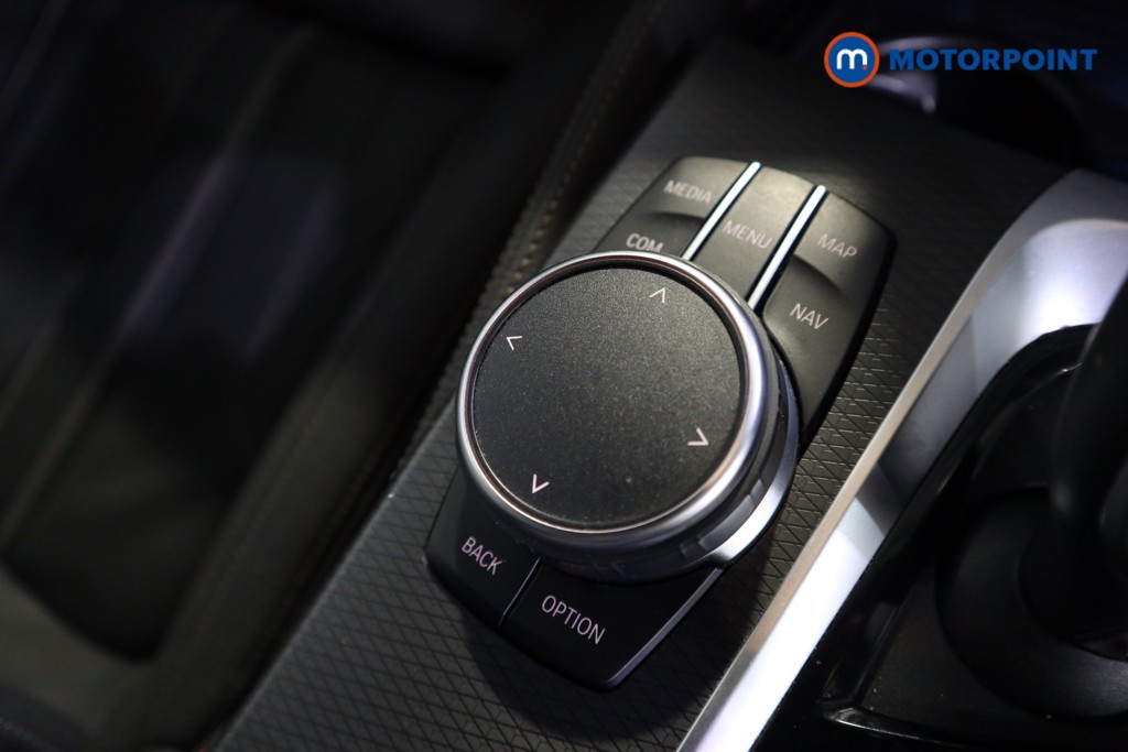 BMW 5 Series M Sport Automatic Petrol Plug-In Hybrid Estate - Stock Number (1557481) - 9th supplementary image