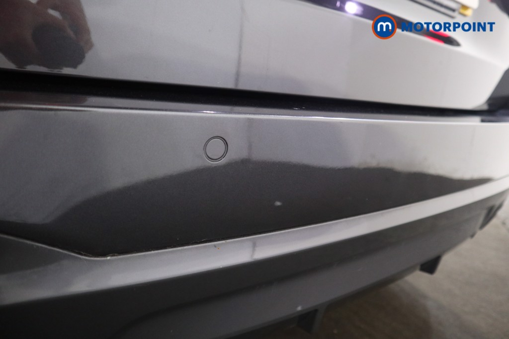 BMW 5 Series M Sport Automatic Petrol Plug-In Hybrid Estate - Stock Number (1557481) - 24th supplementary image
