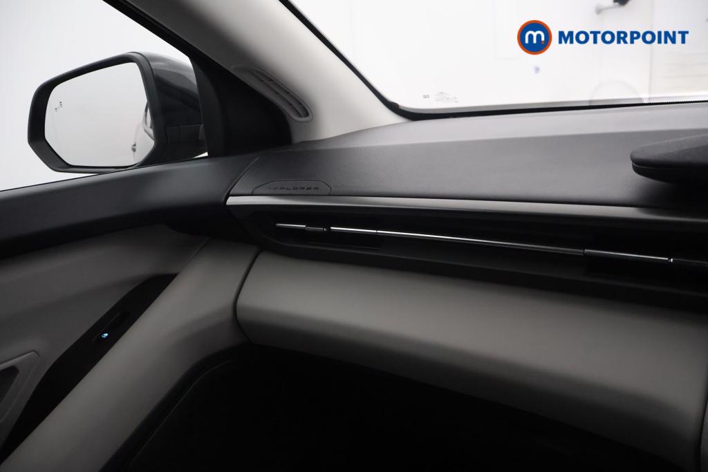 Ford Explorer Select Automatic Electric SUV - Stock Number (1557501) - 8th supplementary image
