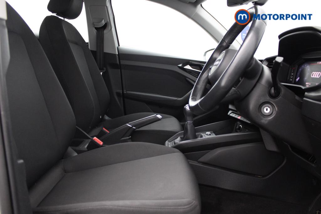Audi A1 Technik Manual Petrol Hatchback - Stock Number (1557534) - 6th supplementary image