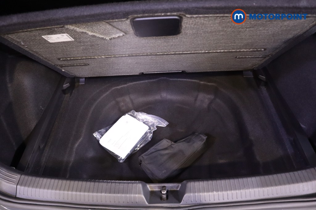Volkswagen Golf R-Line Manual Petrol Hatchback - Stock Number (1557540) - 26th supplementary image