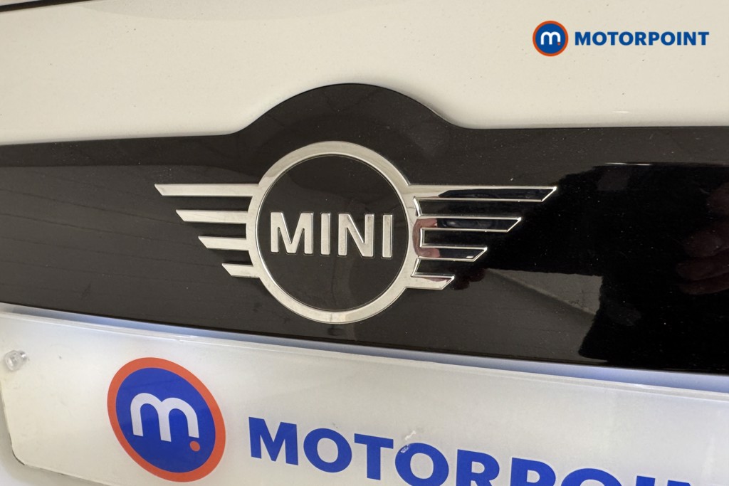 Mini Countryman Cooper Classic Manual Petrol SUV - Stock Number (1557582) - 21st supplementary image