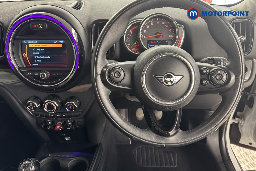 Mini Countryman Cooper Classic Manual Petrol SUV - Stock Number (1557582) - 1st supplementary image