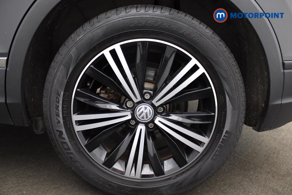 Volkswagen Tiguan Se Nav Manual Diesel SUV - Stock Number (1557809) - 13th supplementary image