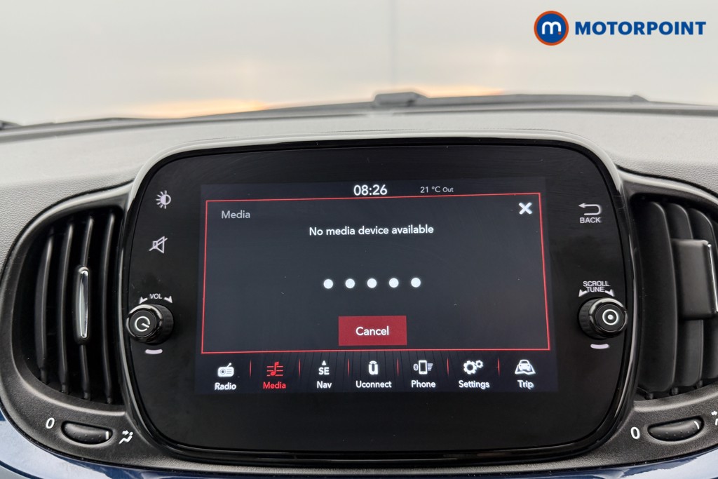 Fiat 500 Dolcevita Plus Manual Petrol-Electric Hybrid Hatchback - Stock Number (1558119) - 7th supplementary image
