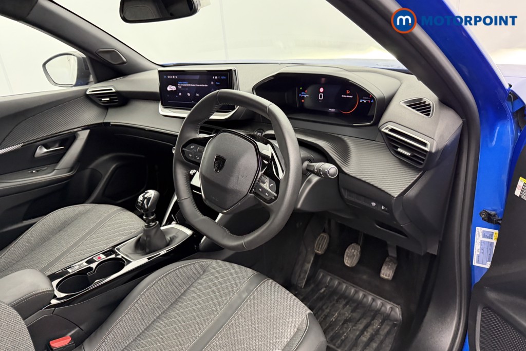 Peugeot 2008 Allure Manual Petrol SUV - Stock Number (1558345) - 3rd supplementary image