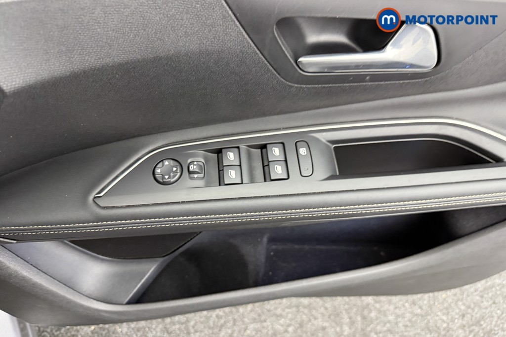 Peugeot 5008 GT Automatic Diesel SUV - Stock Number (1558347) - 16th supplementary image