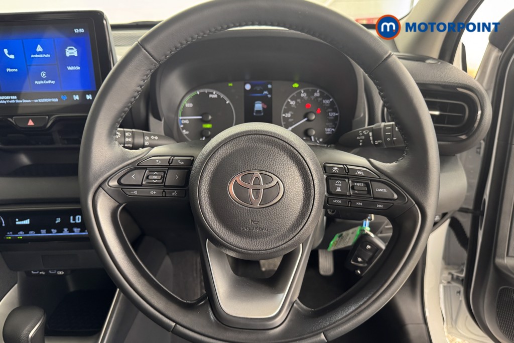 Toyota Yaris Icon Automatic Petrol-Electric Hybrid Hatchback - Stock Number (1558709) - 6th supplementary image