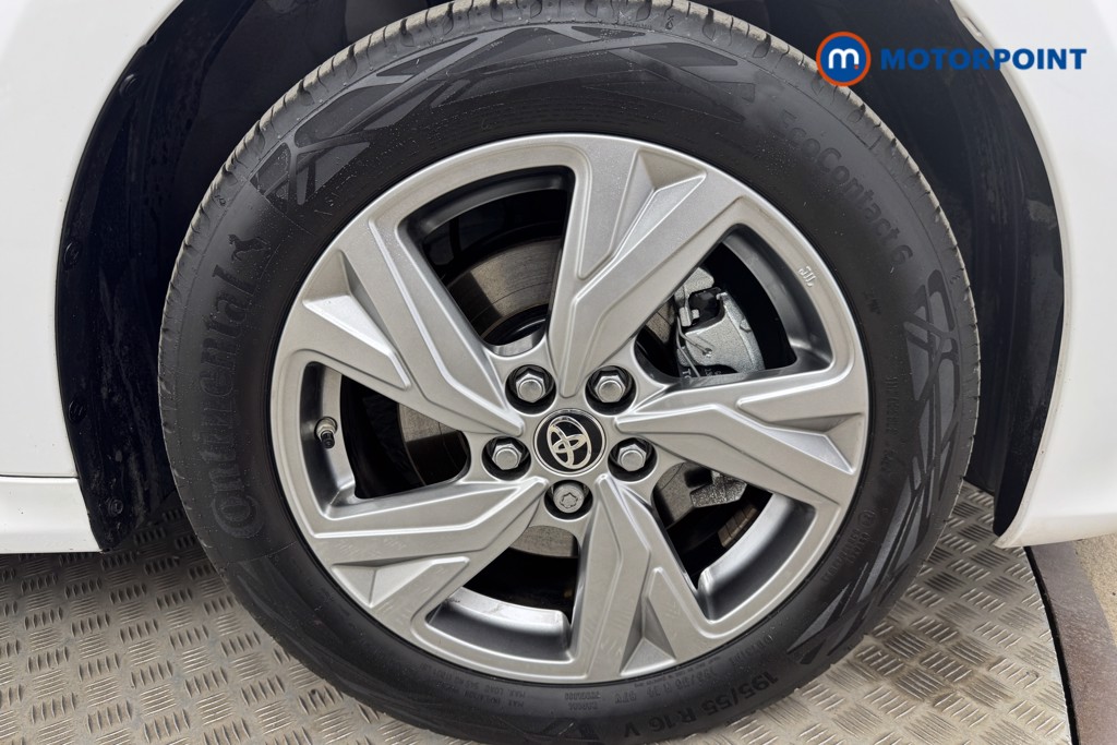 Toyota Yaris Icon Automatic Petrol-Electric Hybrid Hatchback - Stock Number (1558709) - 23rd supplementary image