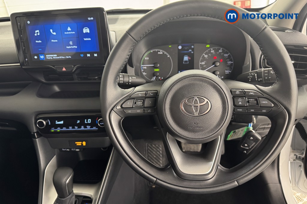 Toyota Yaris Icon Automatic Petrol-Electric Hybrid Hatchback - Stock Number (1558709) - 1st supplementary image