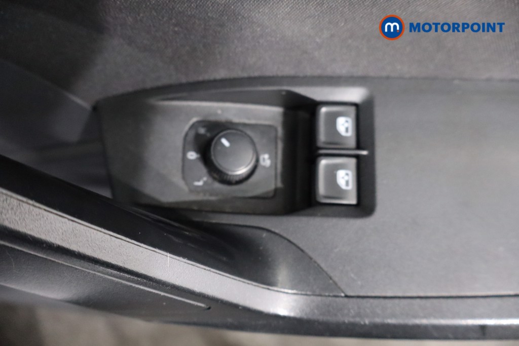 Seat Ibiza FR Manual Petrol Hatchback - Stock Number (1558762) - 18th supplementary image