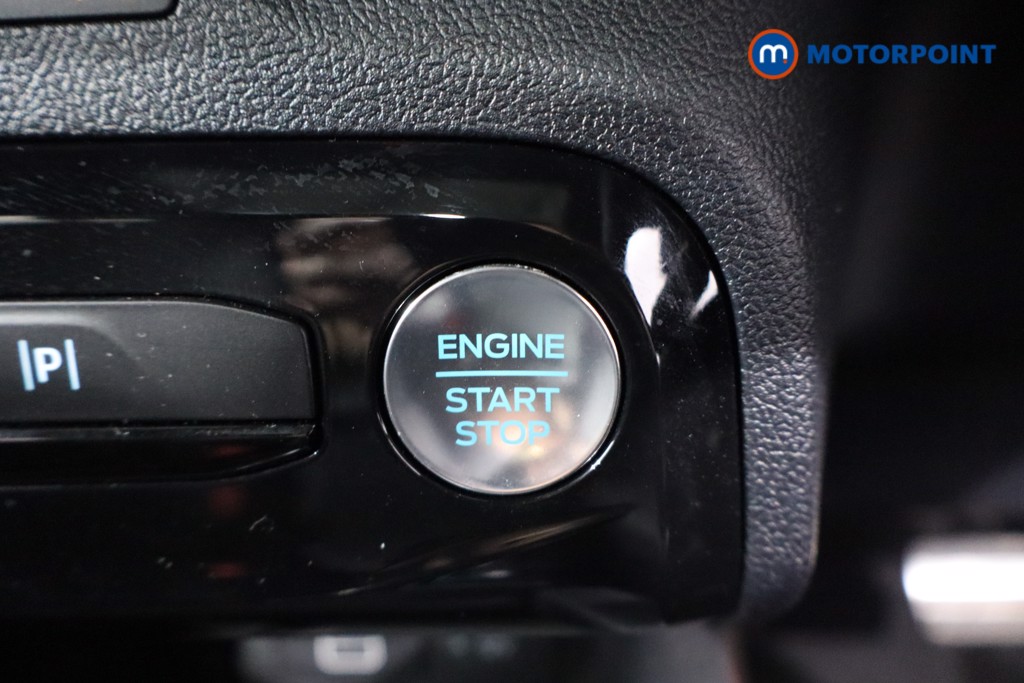 Ford Kuga St-Line X Automatic Petrol-Electric Hybrid SUV - Stock Number (1558793) - 14th supplementary image