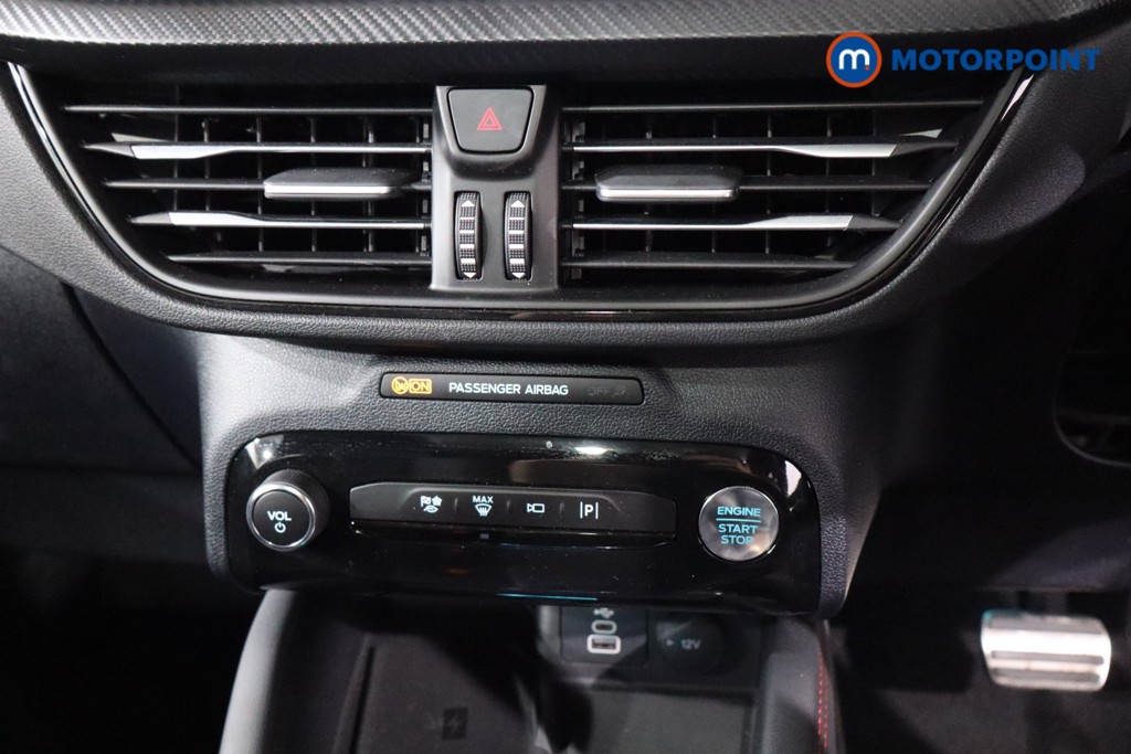 Ford Kuga St-Line X Automatic Petrol-Electric Hybrid SUV - Stock Number (1558793) - 16th supplementary image