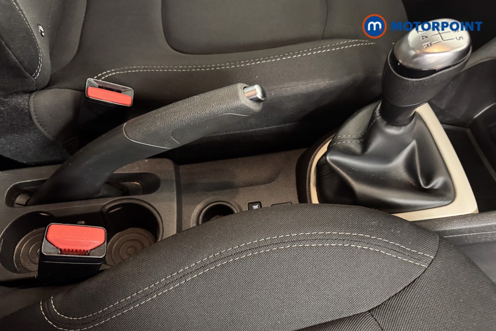Renault Captur Play Manual Petrol SUV - Stock Number (1559024) - 10th supplementary image