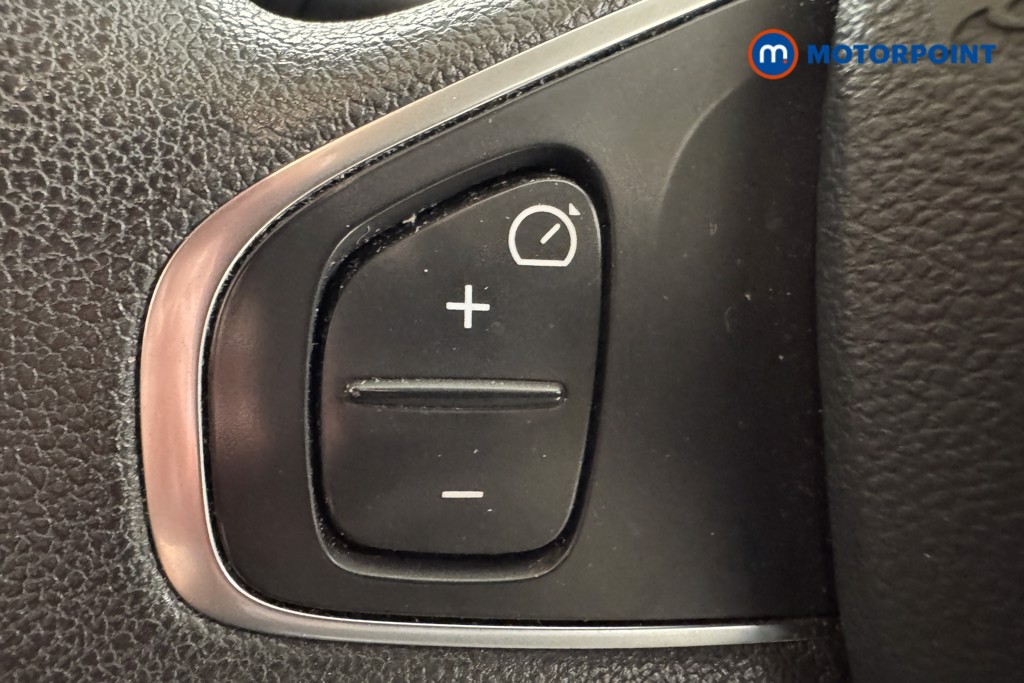 Renault Captur Play Manual Petrol SUV - Stock Number (1559024) - 13th supplementary image