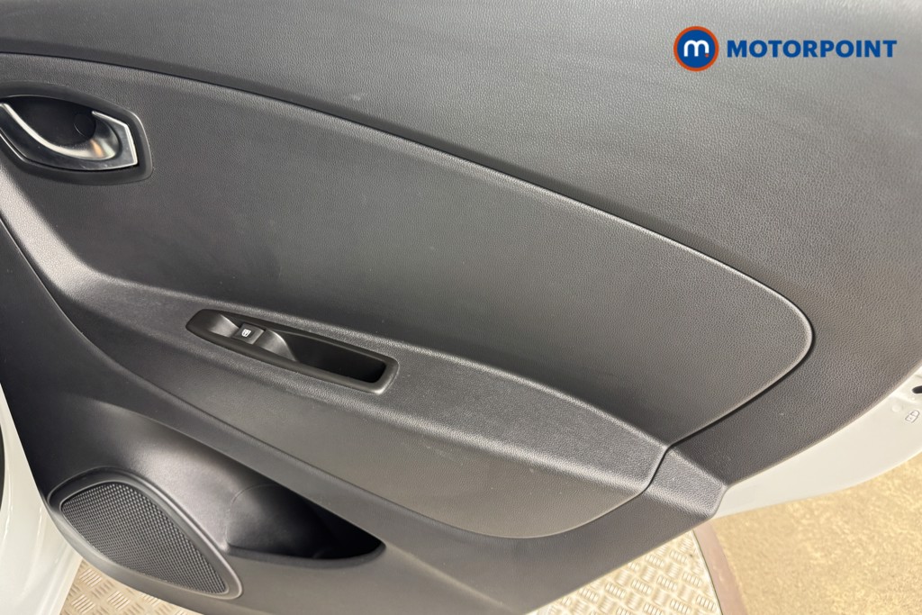 Renault Captur Play Manual Petrol SUV - Stock Number (1559024) - 16th supplementary image