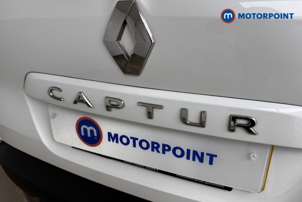 Renault Captur Play Manual Petrol SUV - Stock Number (1559024) - 19th supplementary image