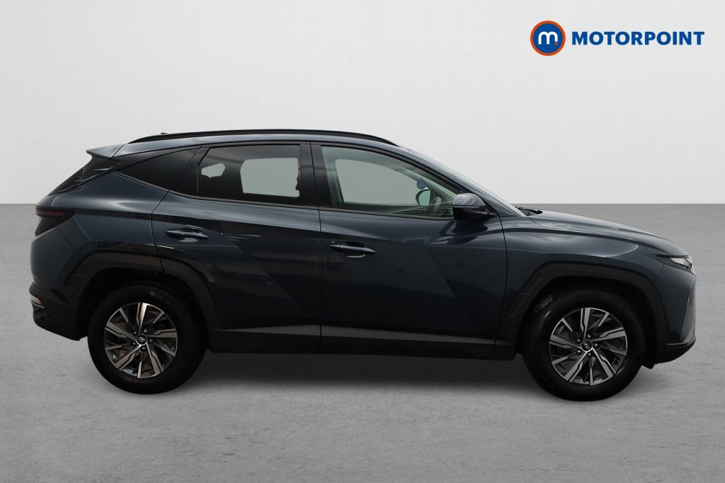 Hyundai Tucson Se Connect Manual Petrol SUV - Stock Number (1559539) - Drivers side