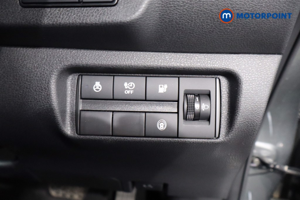 Nissan Leaf N-Connecta Automatic Electric Hatchback - Stock Number (1559785) - 18th supplementary image