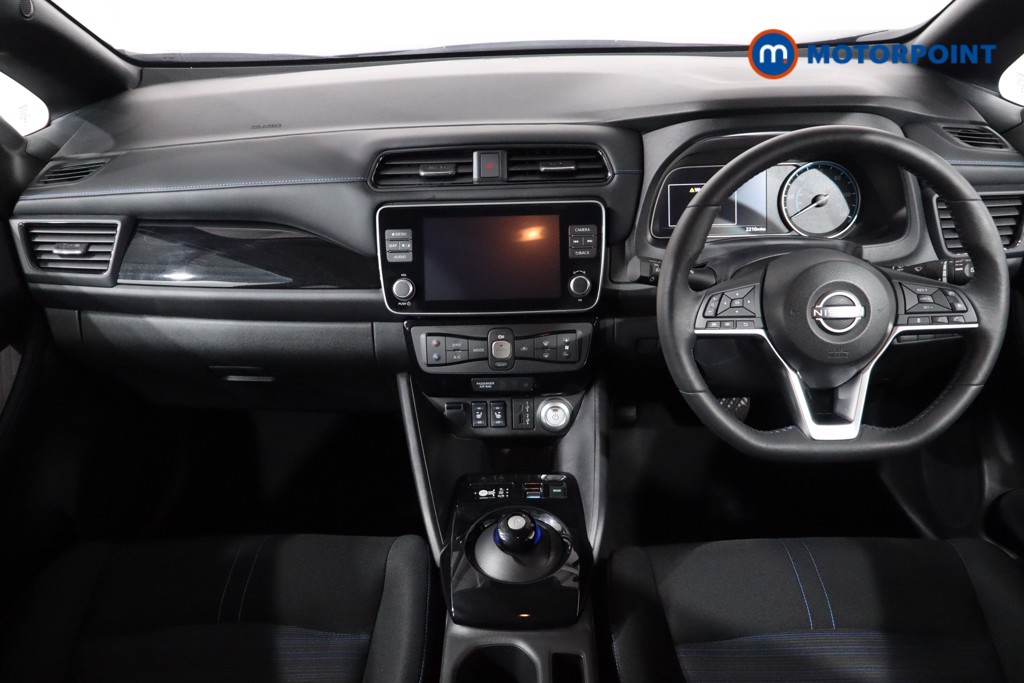 Nissan Leaf N-Connecta Automatic Electric Hatchback - Stock Number (1559785) - 1st supplementary image