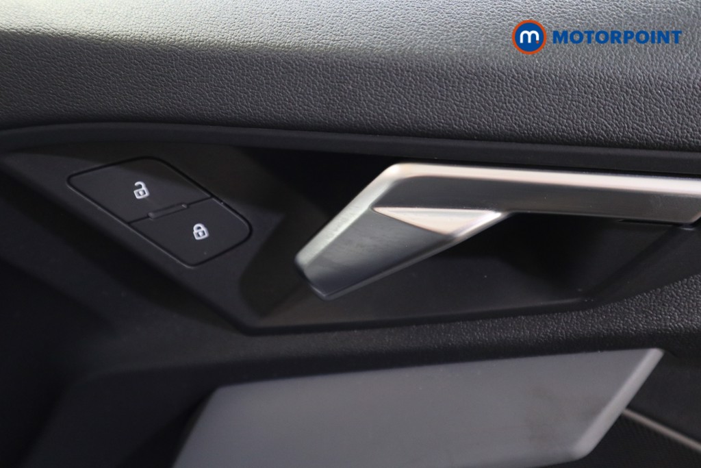 Audi A3 S Line Manual Petrol Hatchback - Stock Number (1559932) - 11th supplementary image