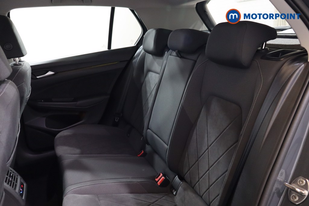 Volkswagen Golf Style Automatic Petrol Hatchback - Stock Number (1560088) - 18th supplementary image