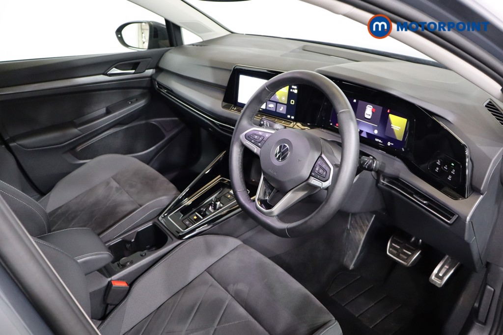 Volkswagen Golf Style Automatic Petrol Hatchback - Stock Number (1560088) - 1st supplementary image