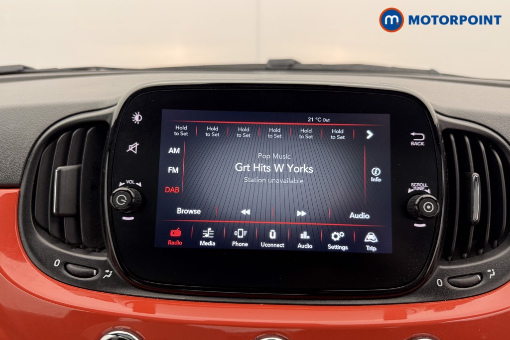 Fiat 500 Dolcevita Manual Petrol-Electric Hybrid Hatchback - Stock Number (1543112) - 4th supplementary image