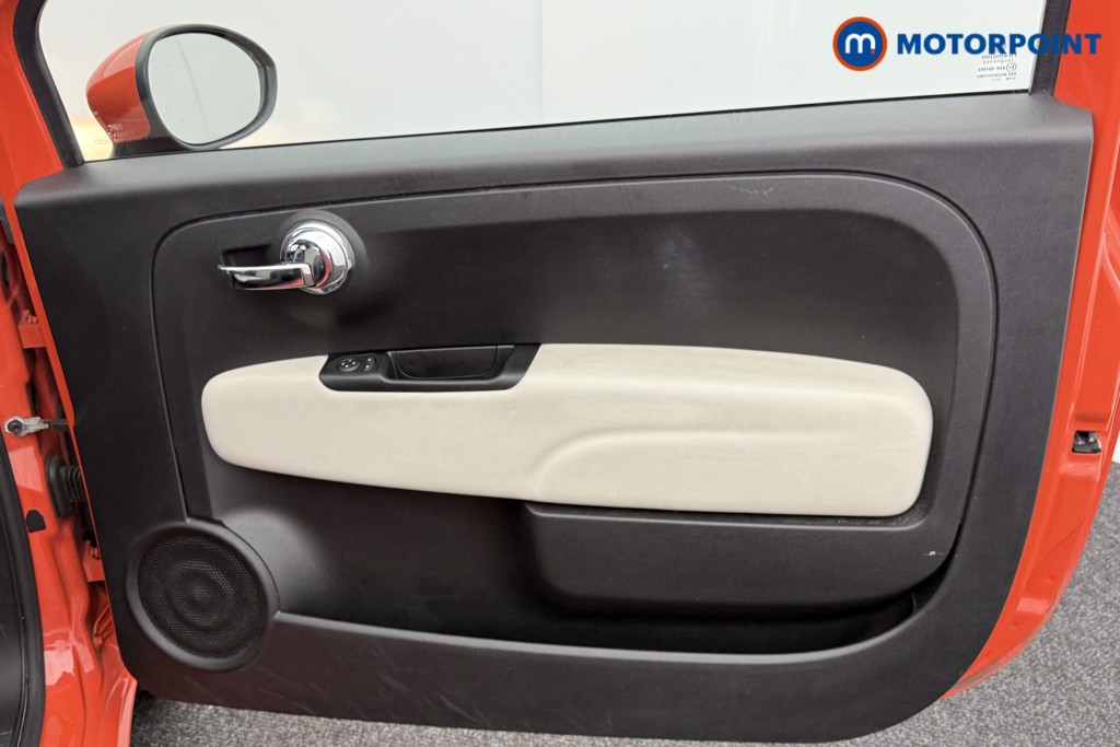 Fiat 500 Dolcevita Manual Petrol-Electric Hybrid Hatchback - Stock Number (1543112) - 13th supplementary image